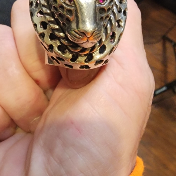 Custom Designed - Picture 5 of 7